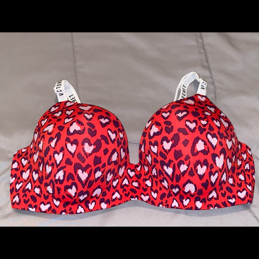 Victoria’s Secret Wireless Bea (40D)